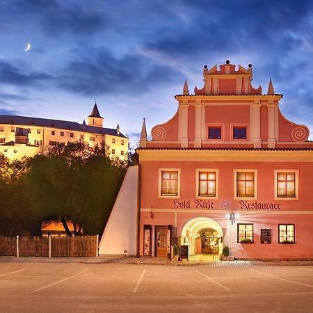 Hotel Ruze Rožmberk nad Vltavou Exteriör bild