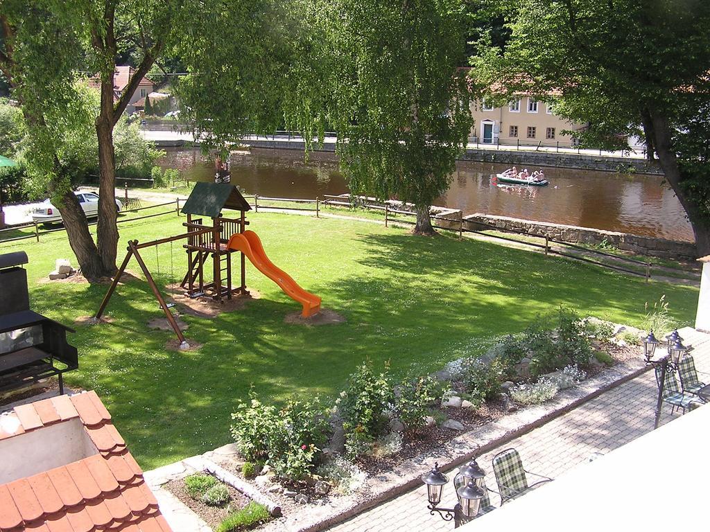 Hotel Ruze Rožmberk nad Vltavou Exteriör bild